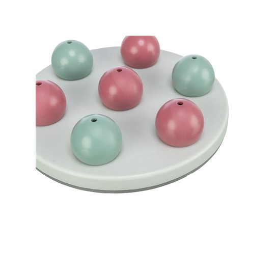 Trixie Cat Activity Solitaire