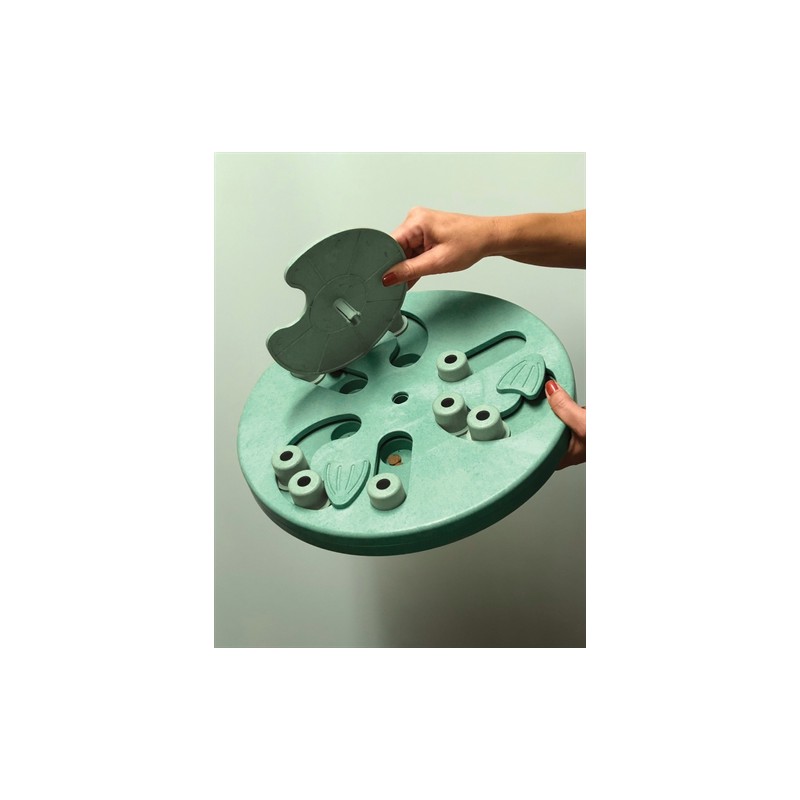 Nina Ottosson Dog Worker Composiet